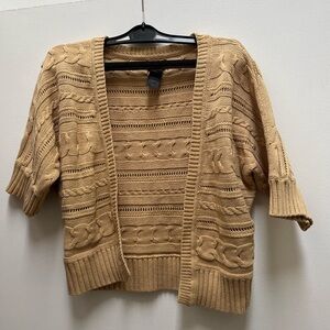 Golden yellow cropped Guess Jeans cable knit sweater
